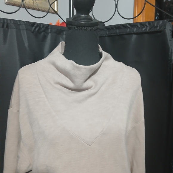 Varley Modena Longline Light Tan Cream Cowl Sweater Women's Size Small Boho - Picture 3 of 10